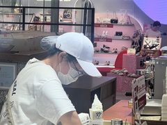 -野人先生Gelato(上海长宁龙之梦店)