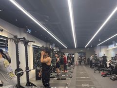 -TMG潮流健身(奥体莲荷里店)