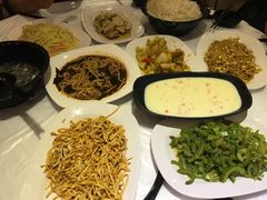 -御龙阁海鲜酒楼