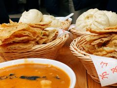 -方中山胡辣汤(成都首店)