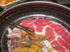 -梨花自助烤肉(西三旗万象汇黑金店)