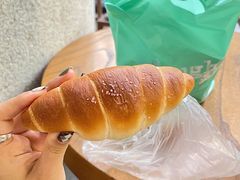 海盐面包-Dough&Joe团憩(瑞虹天地月亮湾店)