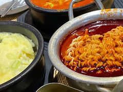 -吴草鸡爪오초닭발韩食堂(融恒盈嘉中心店)