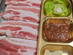 -小黑牛烤肉(聚隆店)