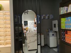 -一代眼镜·蔡司配镜(浦东大拇指广场店)