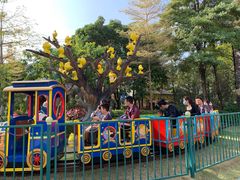 -史努比缤纷世界