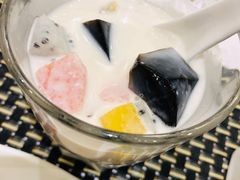 椰浆西米水果捞-高第街56号港式餐厅(山大路店)
