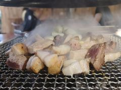 -肉甲韩国木炭烤肉(新壹街1店)