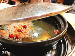 -濠轩阁特色生蚝火锅(水湾路店)