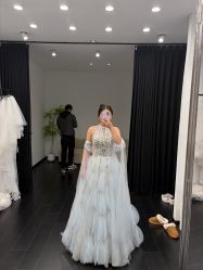 -维纳斯婚纱礼服租赁馆