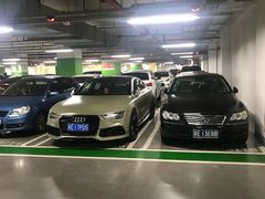 -苏州中心-停车场