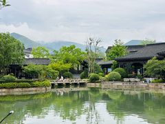 -雅达·阳羡溪山小镇中心