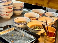 -矮子粉店1985·长沙米粉(湘春路店)