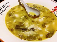 -东口码头·烧鸽子·鱼头泡饼·地方菜(金鹰悦城店)