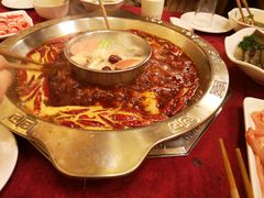 -山城年华老火锅(玉林店)