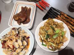 -不夜天烧烤牛骨头(南湖店)