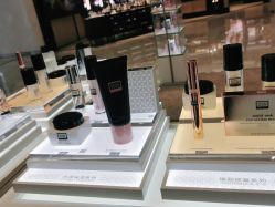-奥伦纳素Erno Laszlo