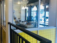 -三两春肚肺汤(崂山路店)