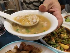 -皇宫大酒店