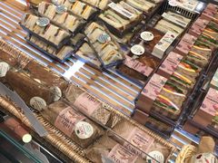 -多乐之日(颐堤港店)