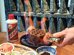 -包整·丝娃娃(甲秀楼景观店)