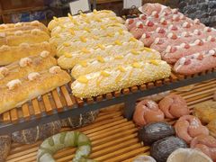 -焙丽拾光(麦凯乐直营店)