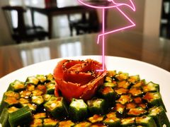 黑椒牛肉拼秋葵-将相和·海鲜蒸饺大连菜