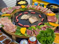 烤肉呼啦圈-玄希浪漫厨房·韩料烤肉(湖滨银泰in77店)