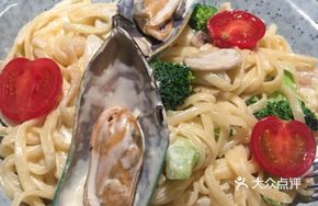 Seafood Cream Pasta