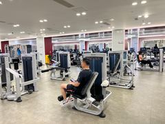 -英派斯健身旗舰店(海信国际中心馆)