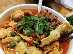 -螺小胖柳州螺蛳粉(钟楼总店)