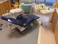 -上海仁爱医院口腔科 · 种植