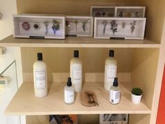 零售区-XI·LaundryCafe 喜咖自助洗衣咖啡店