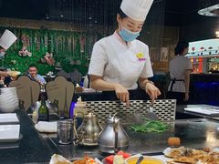 -法式利昂铁板烧主题餐厅(唐山爱琴海店)