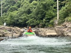 -安吉龙王山峡谷漂流