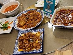 宫保鸡丁-金牌餐厅·天津菜·八珍豆腐·老爆三(瓷房子店)