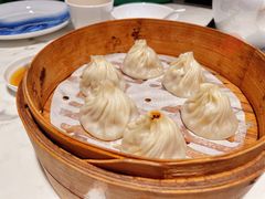 蟹粉小笼包-绿波廊(豫园店)