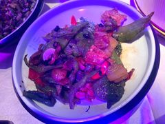 辣椒炒肉-胡桃里音乐酒馆(白云五号T5 MALL店)