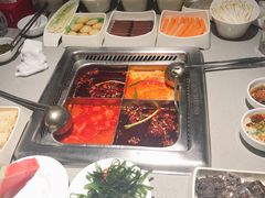 -海底捞火锅(杭州萧山宝龙广场店)