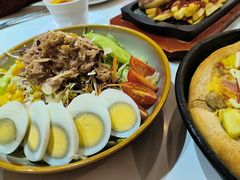 -意国小镇披萨牛排餐厅(新玛特店)