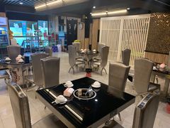 大堂-草鱼先生潮州鱼生·虾生(新厦花园店)