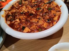-渝信川菜 · 川味家常菜(财富购物中心店)