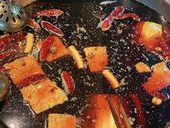 -重庆风光老灶火锅城(同德广场店)