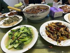 -美顺香食府鱼头老店(雪野湖店)