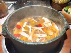 -芸山季·云南野生菌火锅(人民广场来福士店)