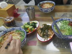 -陇上全荟兰州传统牛肉面(延吉路店)