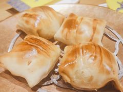 -幸福的烤包子·新疆菜