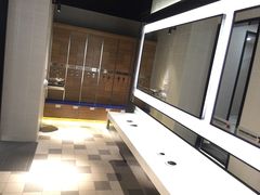 -威尔仕健身会所(古北1699店)