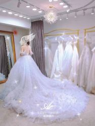 -LOVE SHINE婚纱·红鼎庄龙凤褂·妈妈装定制
