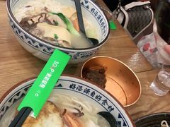 -蒙自源米线大王(信利城市广场店)